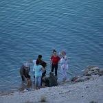 Sıcaktan bunalanlar Atatürk Barajı'na akın etti