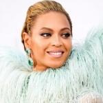 Beyonce ikizlerinin yüzünü ilk kez gösterdi