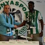 Konyaspor'a Demokratik Kongolu stoper