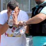 Bonzaiyi 10 yaşındaki kızın &ccedil;amaşırına sakladı