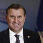 Osman Aşkın Bak kimdir? Kaç yaşında ve nerelidir?