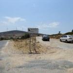 Urla'daki Alaşar Ovası yolunun asfaltlanması