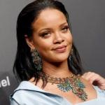 Rihanna'dan eğitime destek