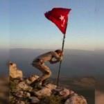 Mehmetçik, Kato'ya Türk bayrağı çekti!