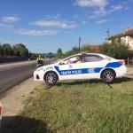 Bartın'da yola maket trafik polis aracı konuldu