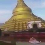 Myanmar'da budist tapınağı sulara gömüldü