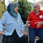 Eşinin 16 yıllık hatırasını Türk Kızılayı'na bağışladı