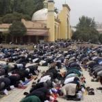 Uygur Türklerine Kur'an ve seccade yasağı!