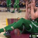 Celtics’te Gordon Hayward’ın ayağı böyle kırıldı!