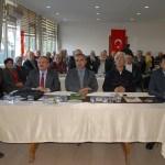 Kestane ağa&ccedil;larında "gal arısı" toplantısı