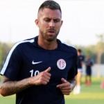 Menez, Antalyaspor'dan ayrılmak istiyor