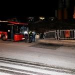 İzmir'de iki otobüs arasında sıkışan şoför öldü