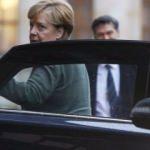 Merkel yine dara düştü! Bir şok daha
