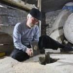 "Pala Taner" 150 yıllık su değirmeninin son ustası