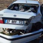 Hilvan’da iki otomobil çarpıştı: 4 yaralı