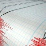 İran'da korkutan deprem