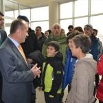 Y&uuml;ksekova'da sporculara kıyafet ve malzeme yardımı