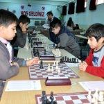 Muş'ta okullar arası satranç turnuvası düzenlendi