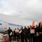 Niğde'de CHP'lilerden havaalanı protestosu
