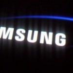 'Samsung katlanabilir telefonu tanıttı' iddiası