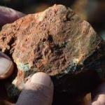 Ekmeğini taştan &ccedil;ıkarıyor! 35 yıl peşinden koştu..