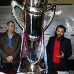 Trabzonsporlu taraftarlar 'şike anıtı'nı tanıttı