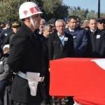 Afrin şehidini binlerce kişi uğurladı