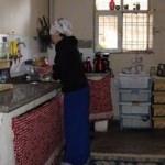 12 yaşında evlendirilen, 8 &ccedil;ocuklu anneye yardım!