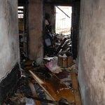 Kocaeli'de &ccedil;&ouml;p dolu ev yandı: 1 yaralı