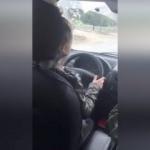 Araba kullanırken bir anda rapçiye dönüşen kadın