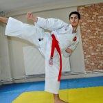 Genç karatecinin hayali olimpiyat şampiyonluğu