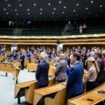 Hollanda skandal yasa tasarısını onayladı