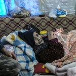 PYD/PKK'lı teröristlerin yaraladığı annesini 6 saat sırtında taşıdı