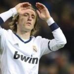 Real Madrid'de Luka Modric depremi!