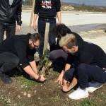 KLÜ'de Beşiktaşlı öğrenciler fidan dikti
