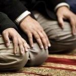 Regaip Kandili namazı nasıl kılınır? Hacet namazı kaç rekattır?