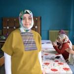 Ağrılı kadınlar "göz nuru"nu Mehmetçik'e akıtıyor