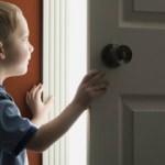 Çocuklar evde ne zaman yalnız bırakılabilir?