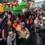 İnşaat işçileri New York'ta protesto düzenledi	