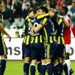 Fenerbah&ccedil;e zirvenin ensesinde!