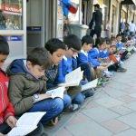 Ağrı'da 2 bin &ouml;ğrenci aynı anda kitap okudu