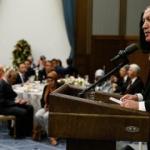 Erdoğan'dan Külliye'de AYM'nin yıl dönümü yemeği