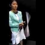 Pervane gibi d&ouml;nmeye başladı holograma d&ouml;n&uuml;şt&uuml;