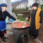 Ahıska Türkleri öz vatanlarında ilk iftarlarını yaptı