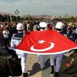 Atatürk'ün Samsun'da karaya çıkışı canlandırıldı