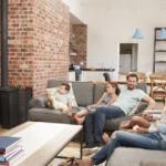 Curved TV mi yoksa normal TV mi daha iyi?