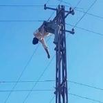 Korkun&ccedil; g&ouml;r&uuml;nt&uuml;! Direkte asılı kaldı