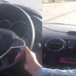 Otomobilin hızını sabitledi, yan koltuğa geçti! 