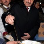 Bakan Arslan, Kars'ta vatandaşlarla iftar yaptı
