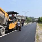 D&uuml;zce'de asfaltlama &ccedil;alışmaları